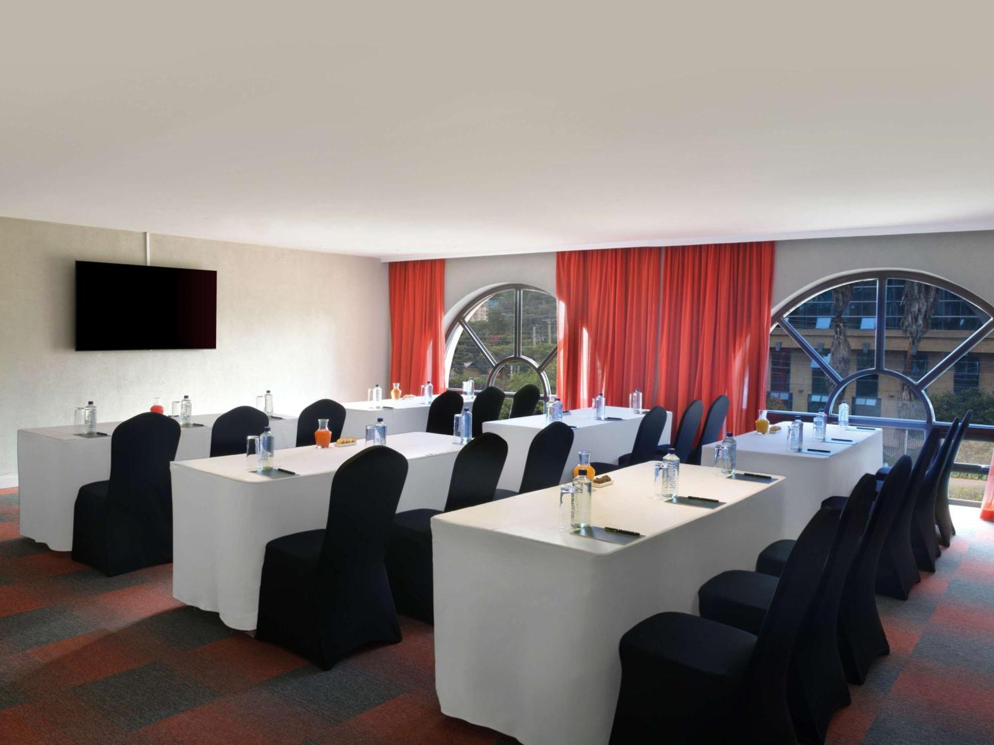 Pullman Nairobi Upper Hill Hotell Exteriör bild