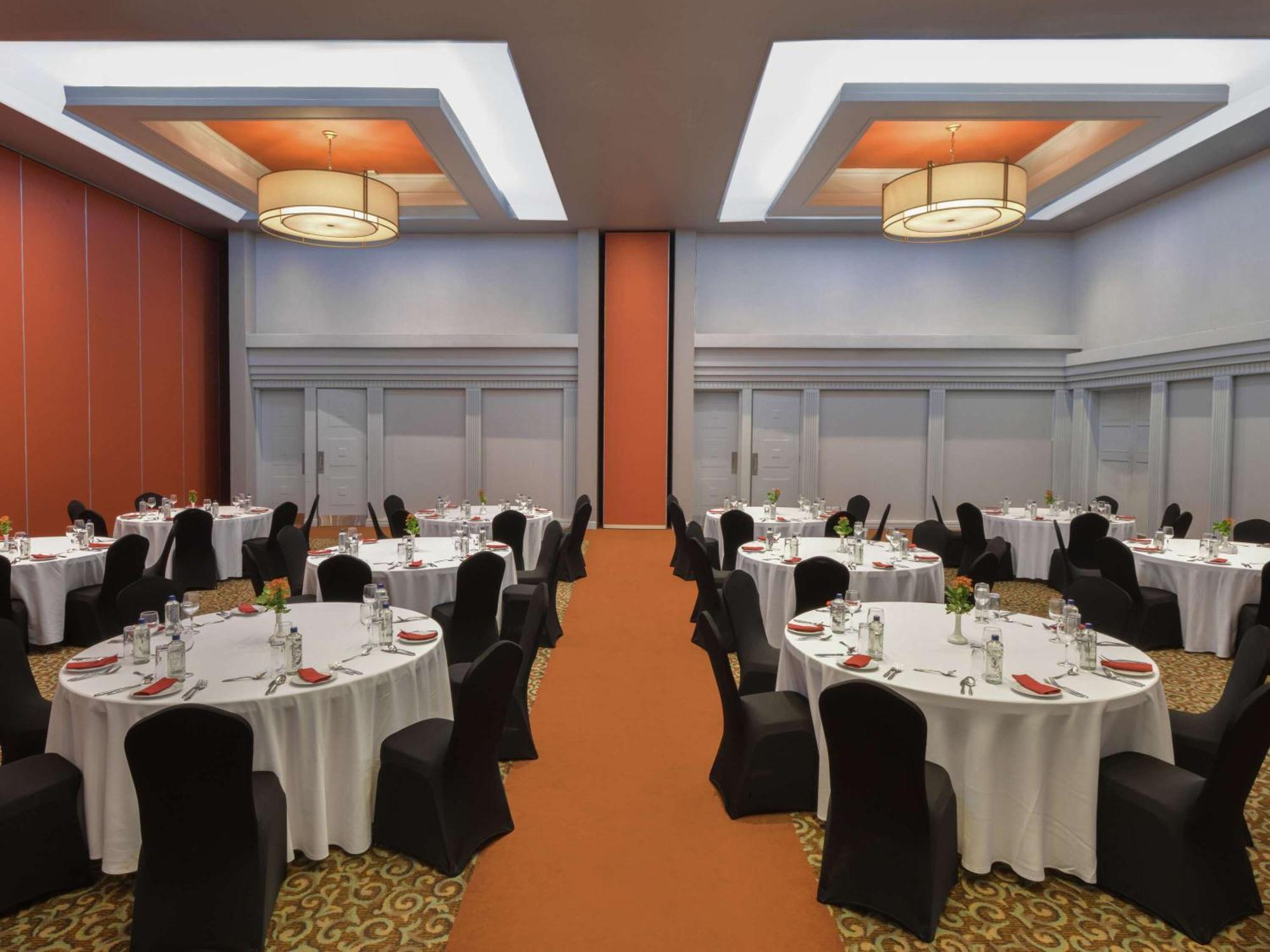 Pullman Nairobi Upper Hill Hotell Exteriör bild