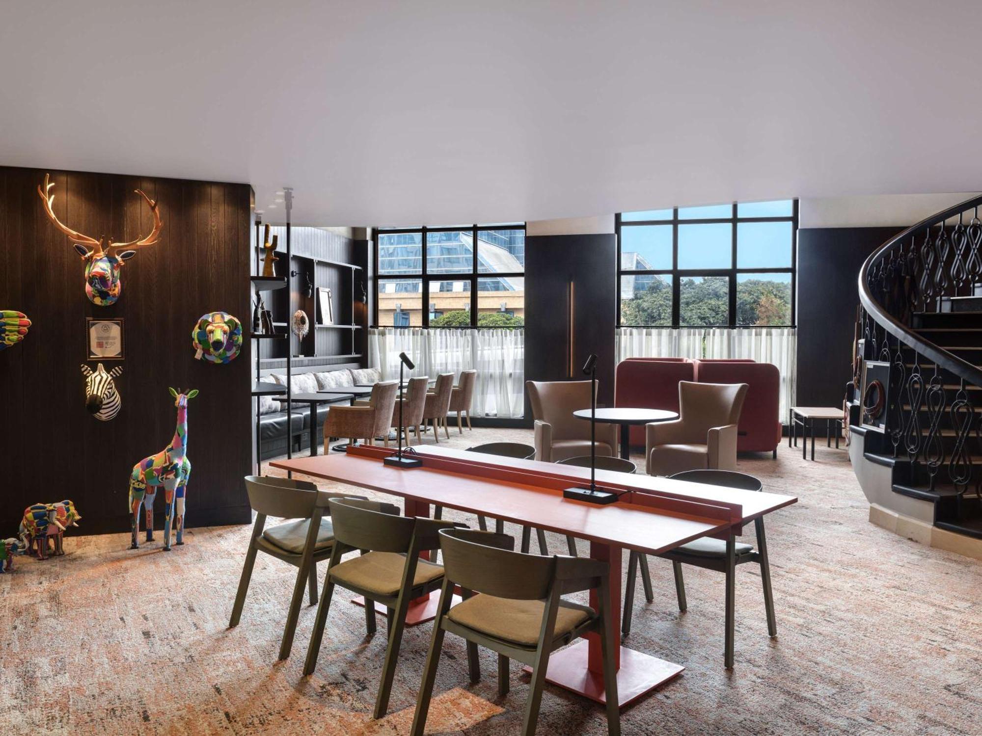 Pullman Nairobi Upper Hill Hotell Exteriör bild