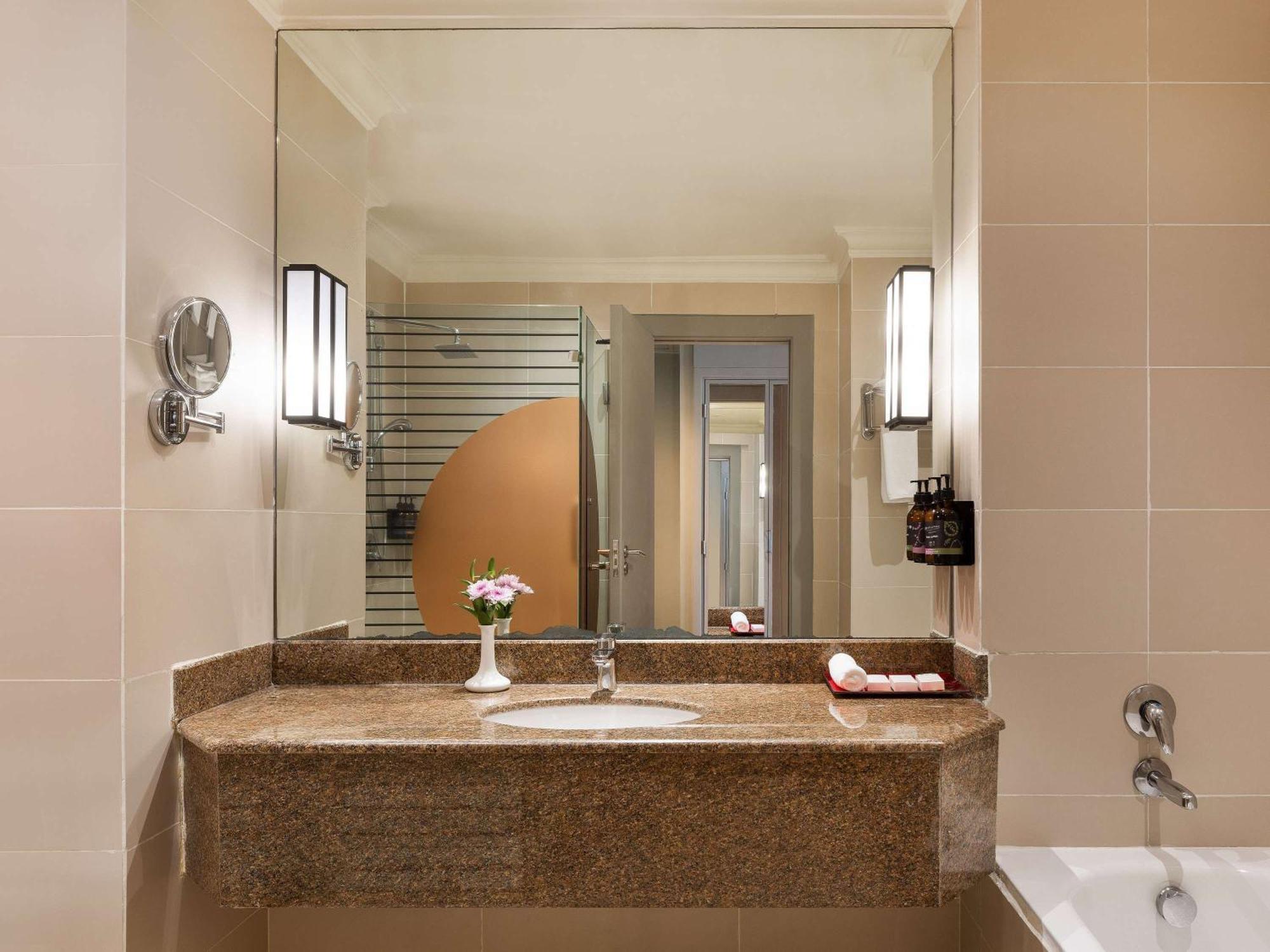 Pullman Nairobi Upper Hill Hotell Exteriör bild